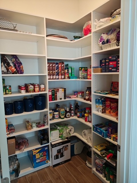 Simply Closets and Cabinets