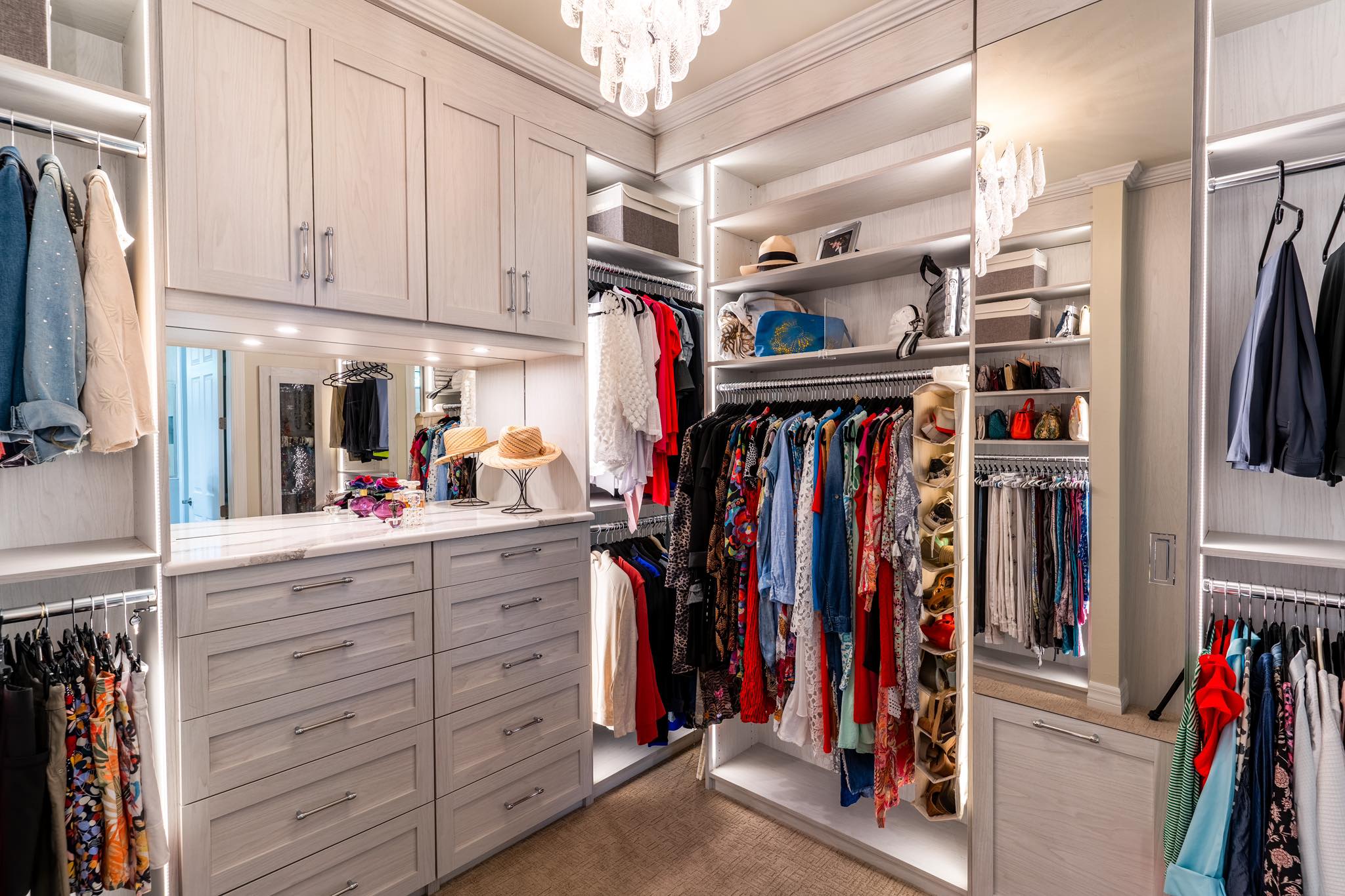 Simply Closets and Cabinets
