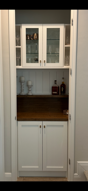 Simply Closets and Cabinets