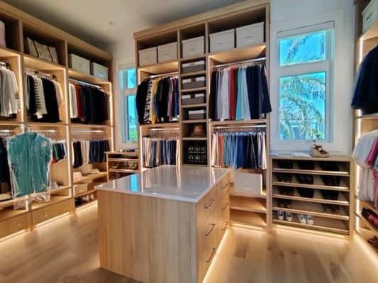 Simply Closets and Cabinets