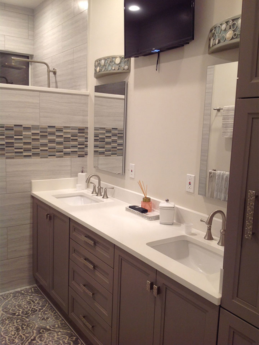 Simply Closets and Cabinets